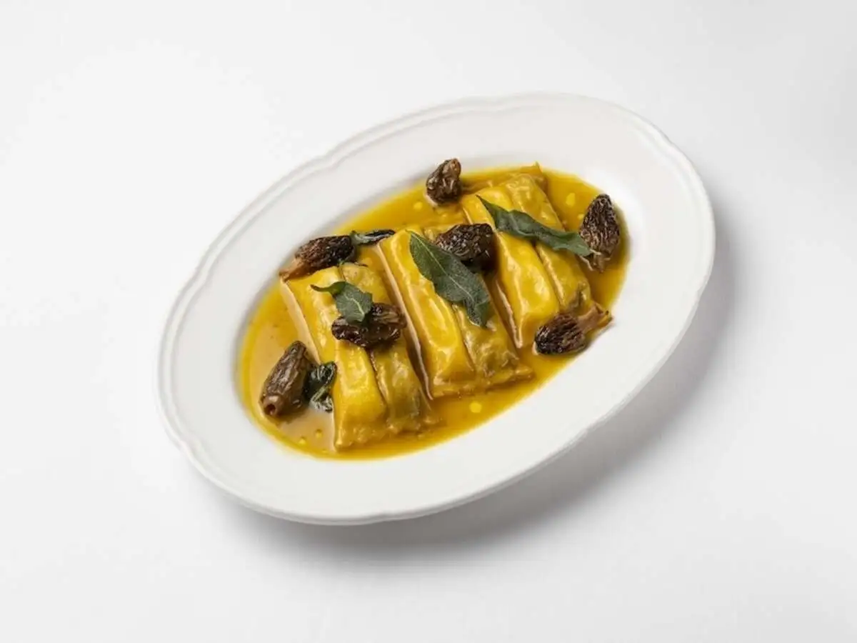 Равиолли Дуэт телятина и пармезан со сморчками