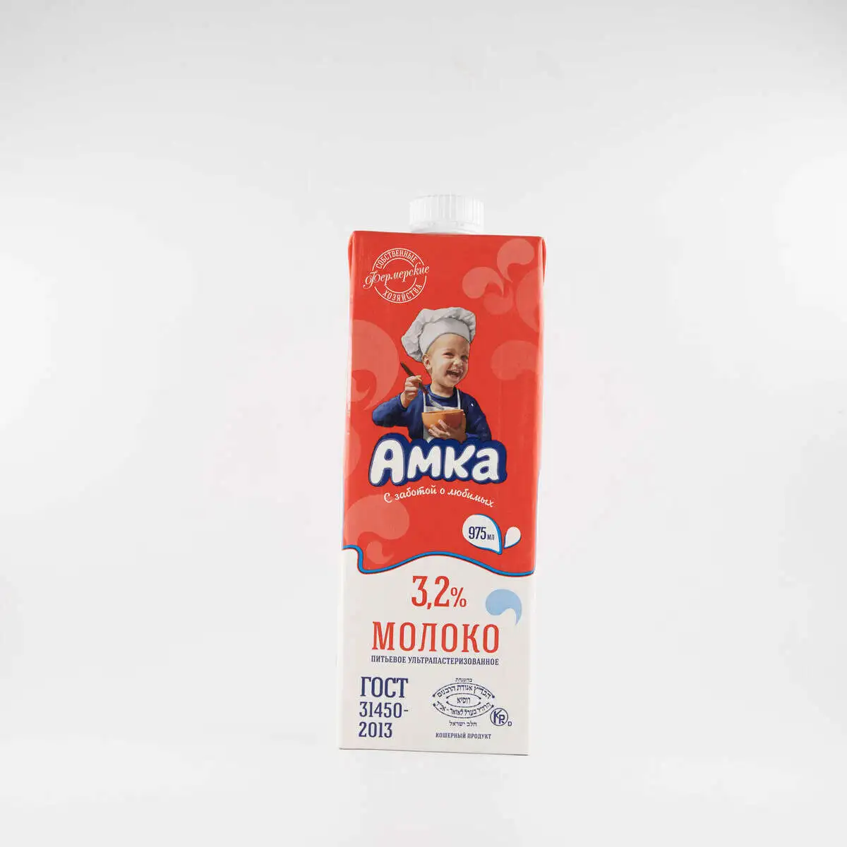 АМКА молоко питьевое ультрапастеризованное м.д.ж. 3,2% кошерный продукт