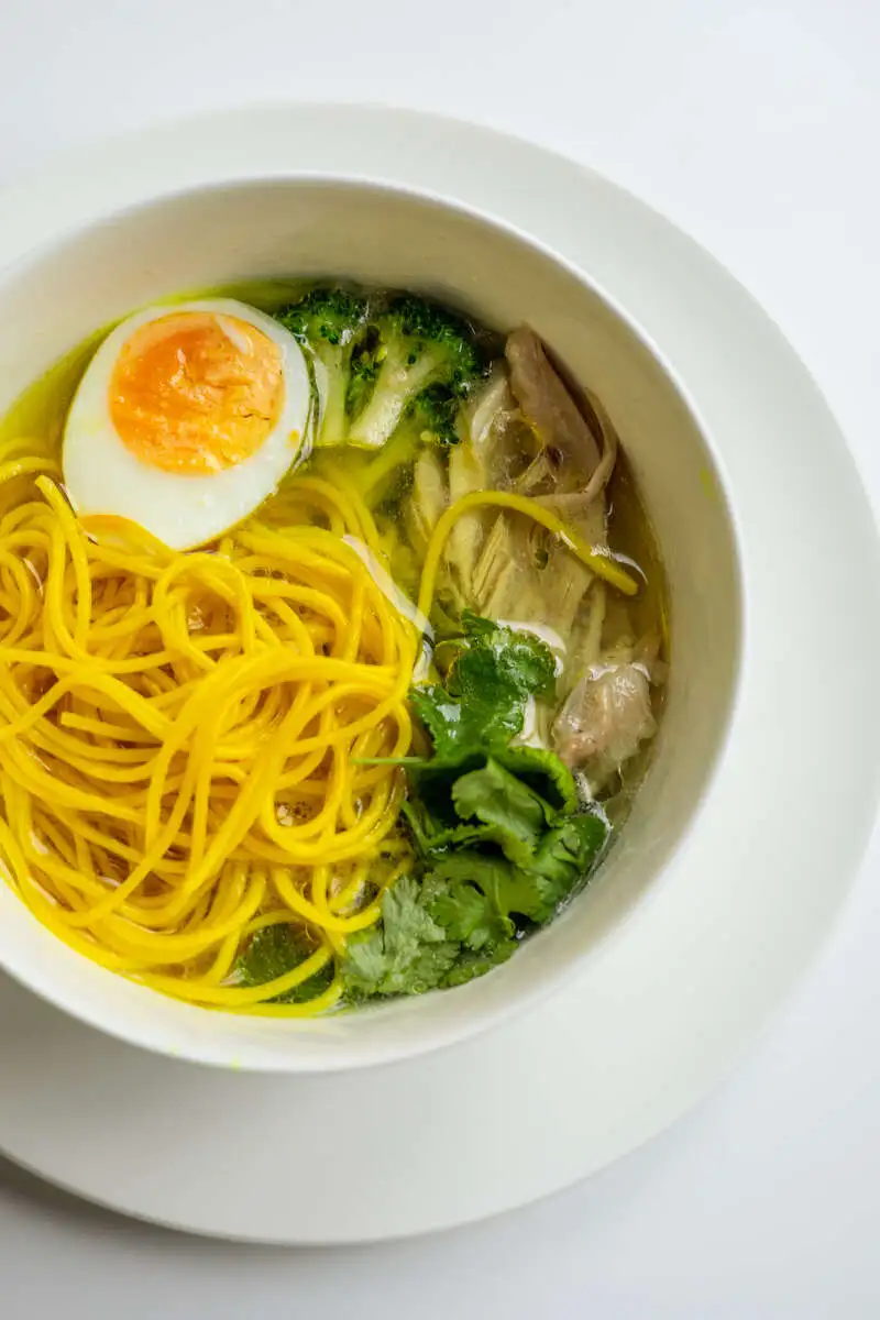 Суп  куриный лапша ланч