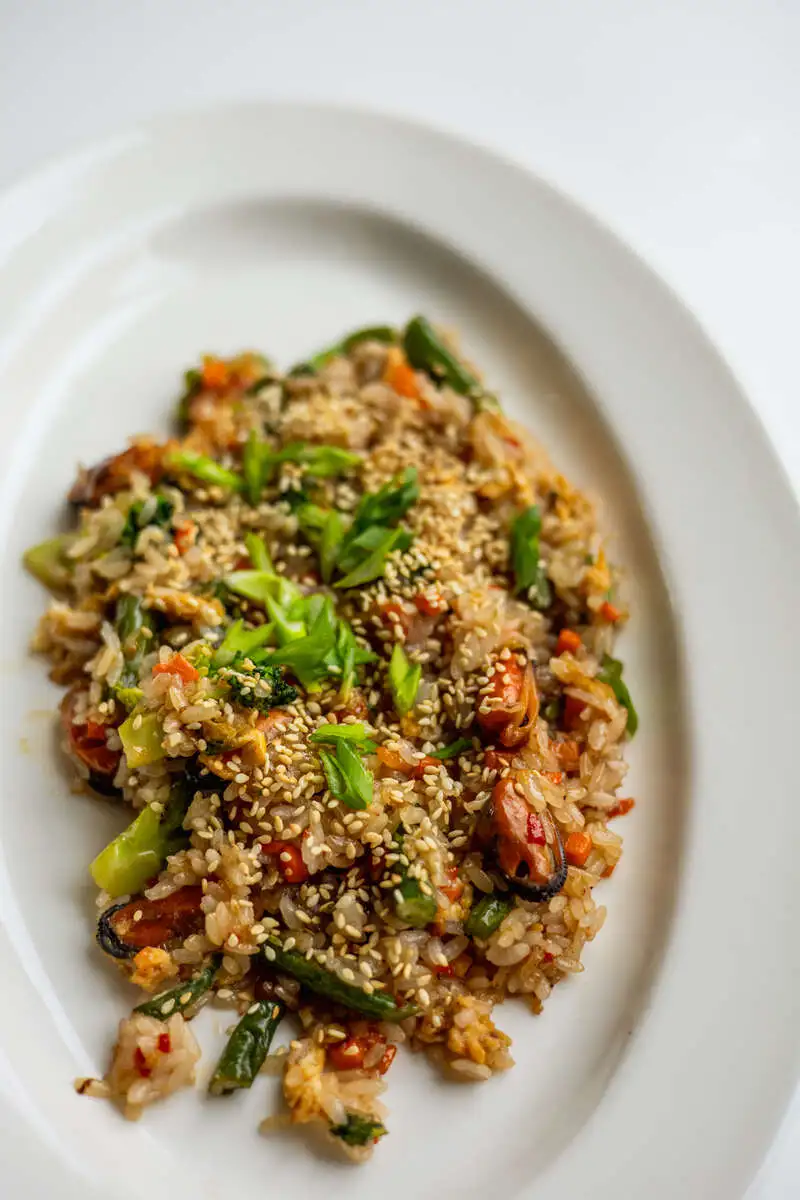 Тепаньяки с мидиями ланч