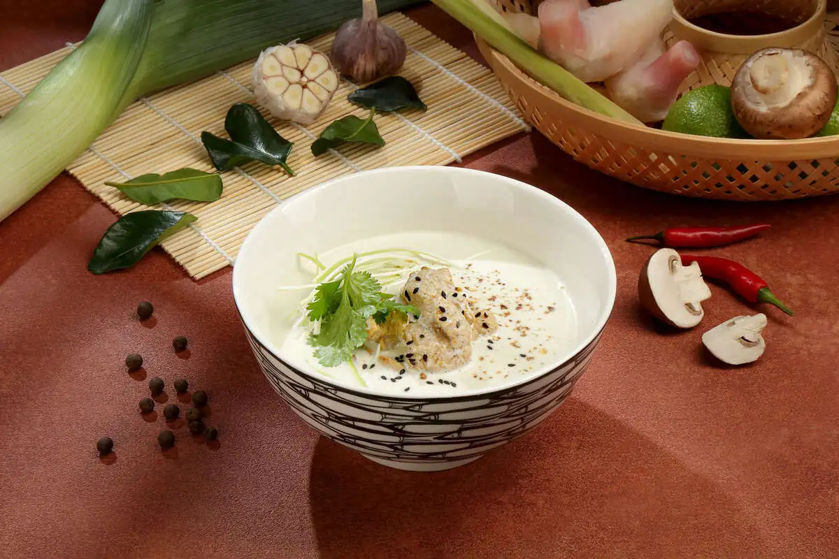 Том Кха Гай