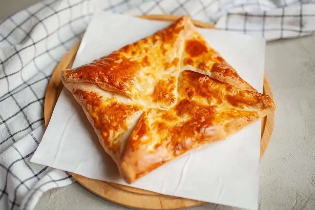 Пеновани со шпинатом и сыром