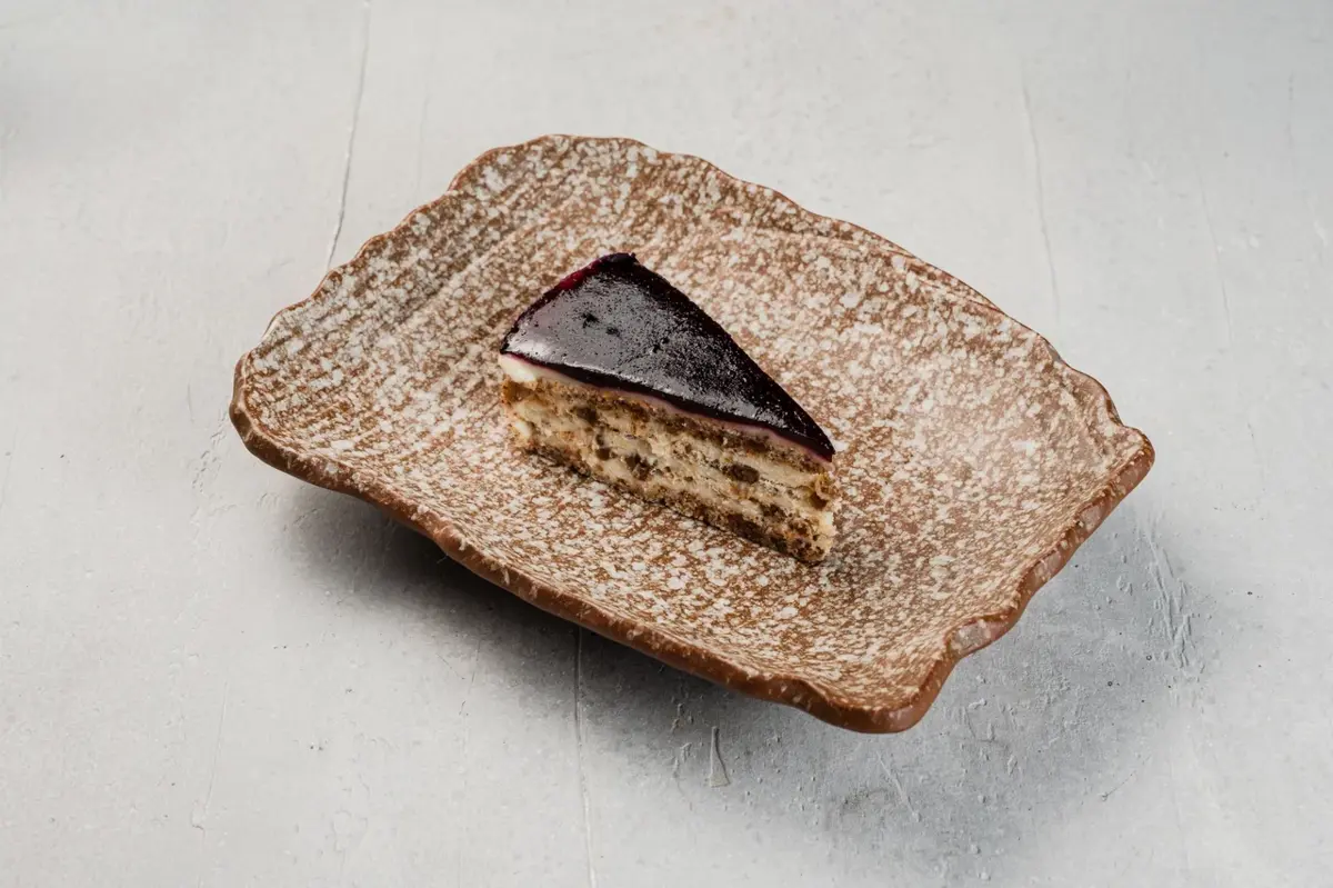 Ореховый со смородиной