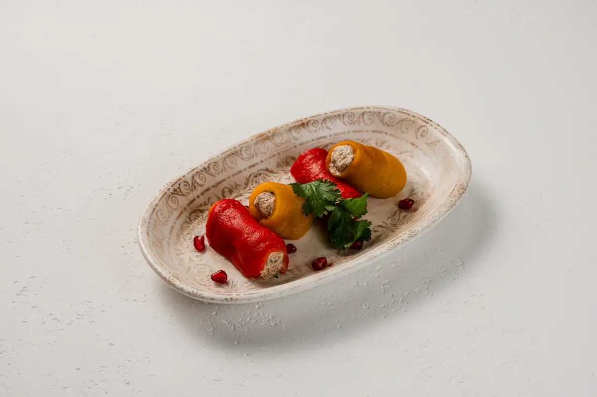 Рулетики из печенного перца Бостенули