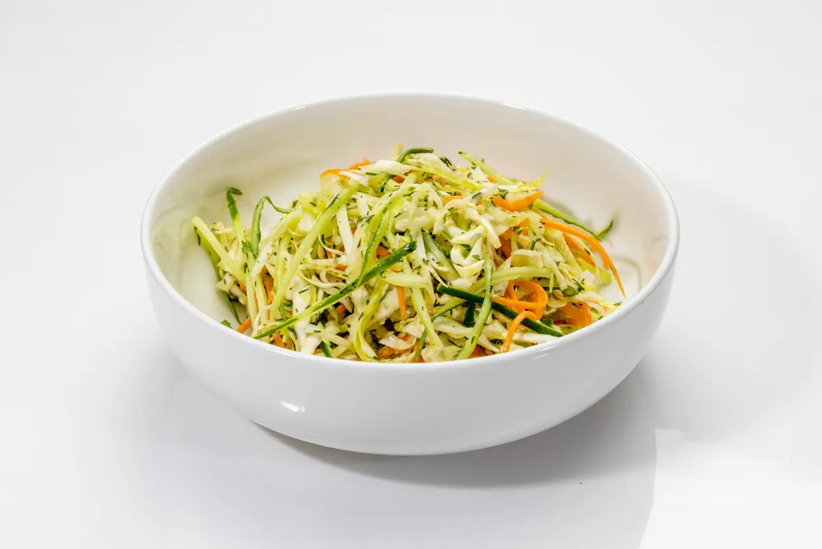 Салат из свежей капусты