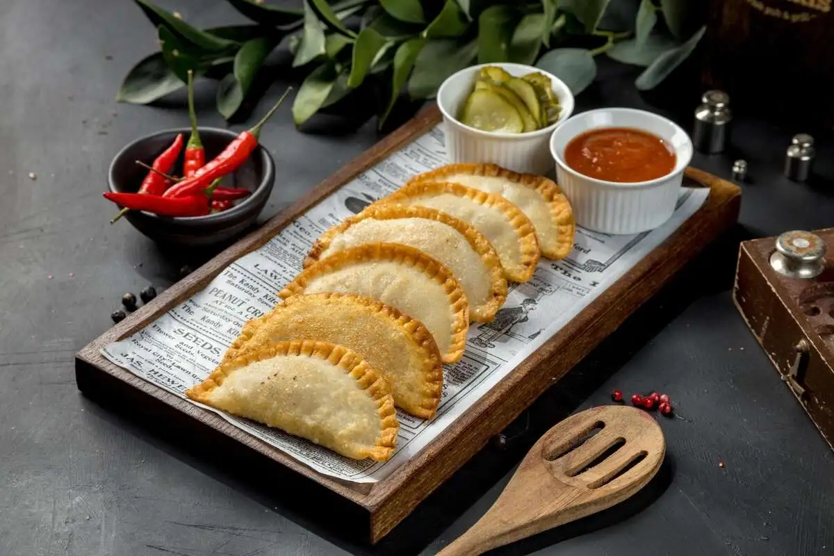 Мини-чебуреки с мясом