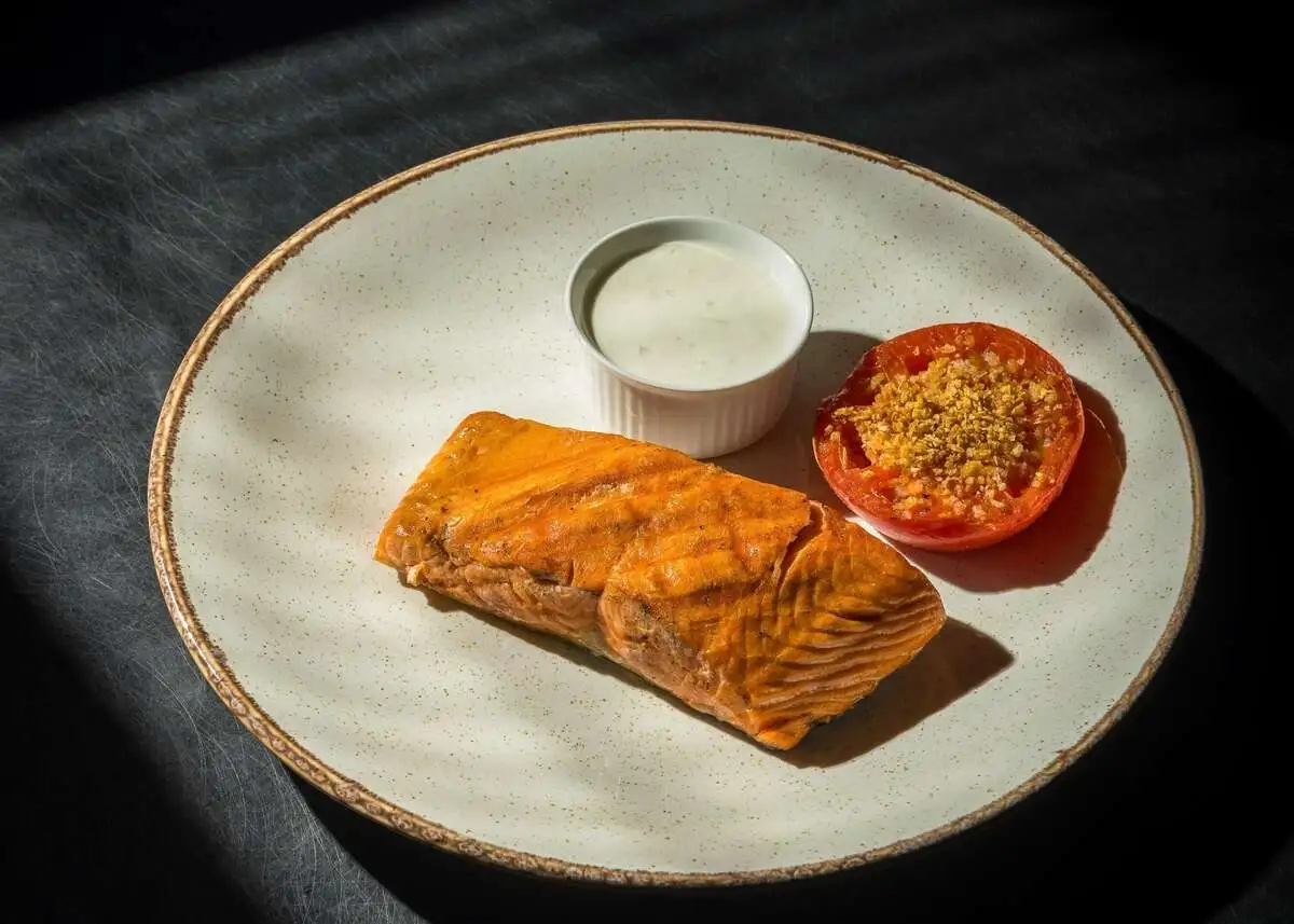 Стейк из лосося