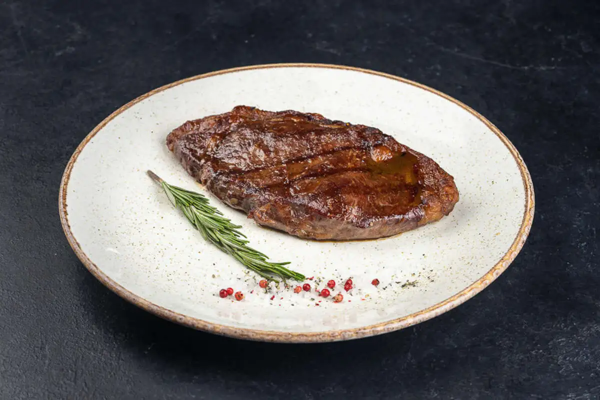 Стейк Рибай