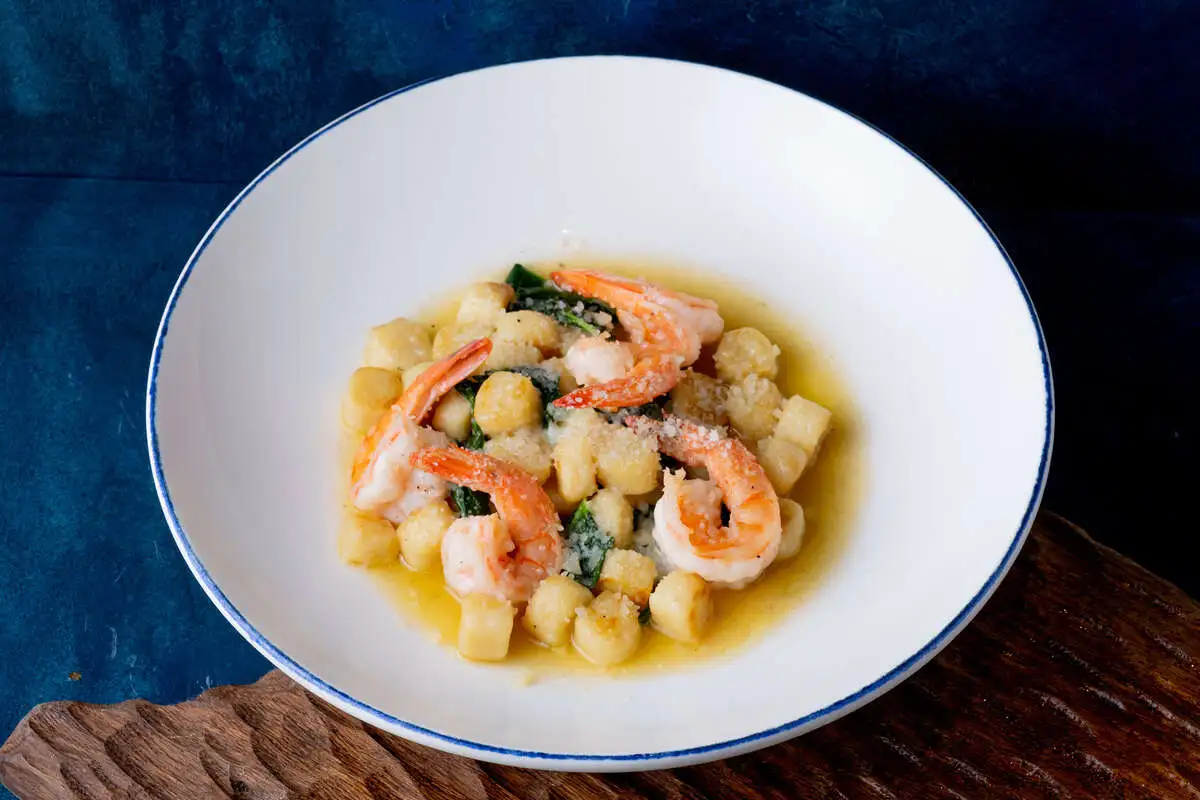 Ньокки с креветками