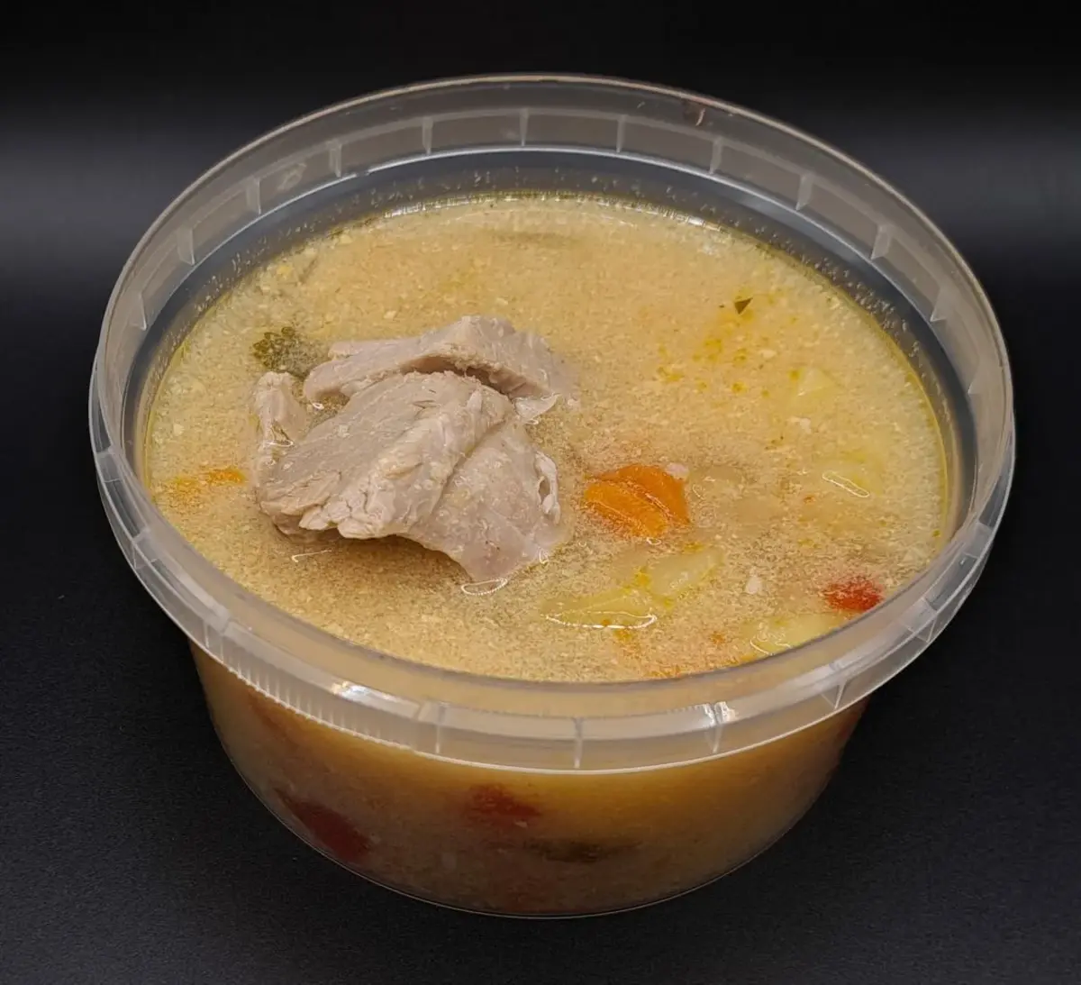 Суп со свининой и паприкой