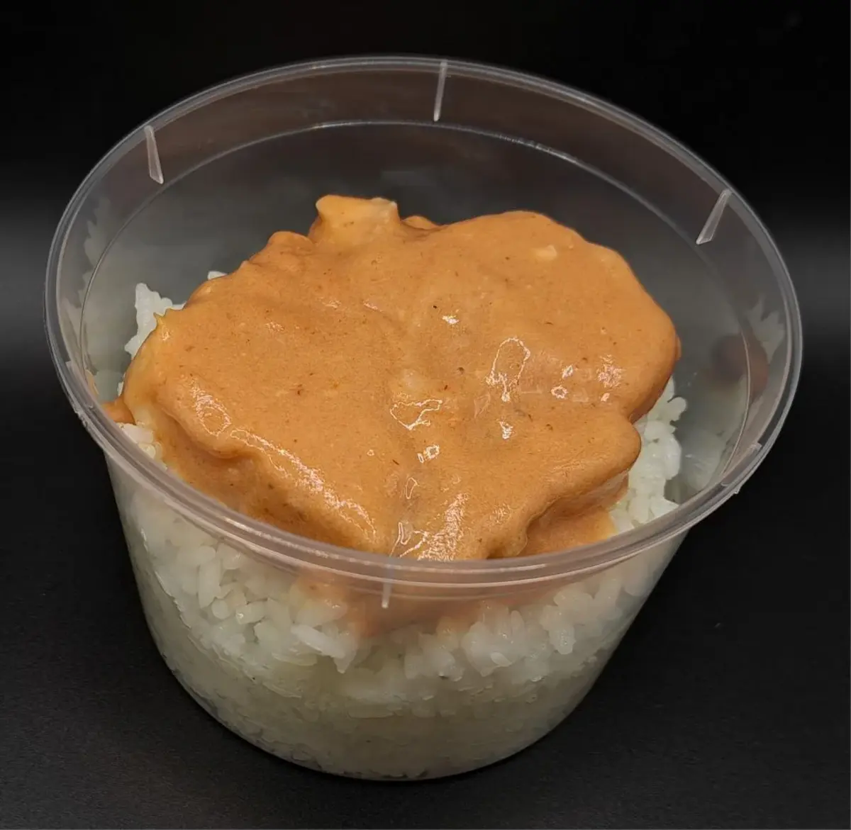 Филе минтая в розовом соусе