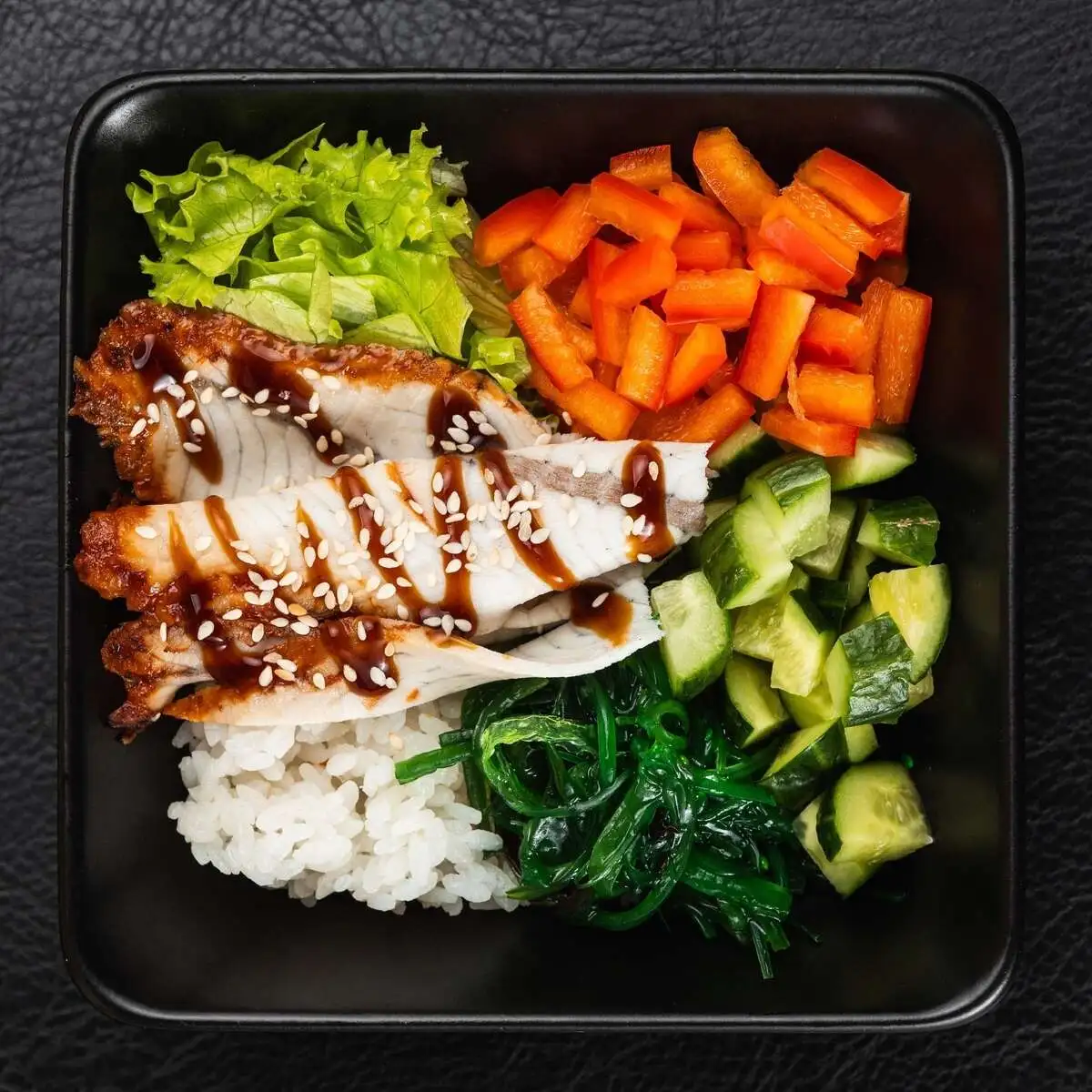 Поке с угрем