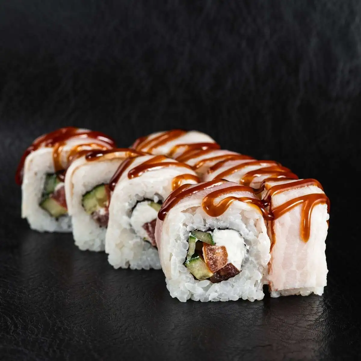 С копченным беконом 8 шт