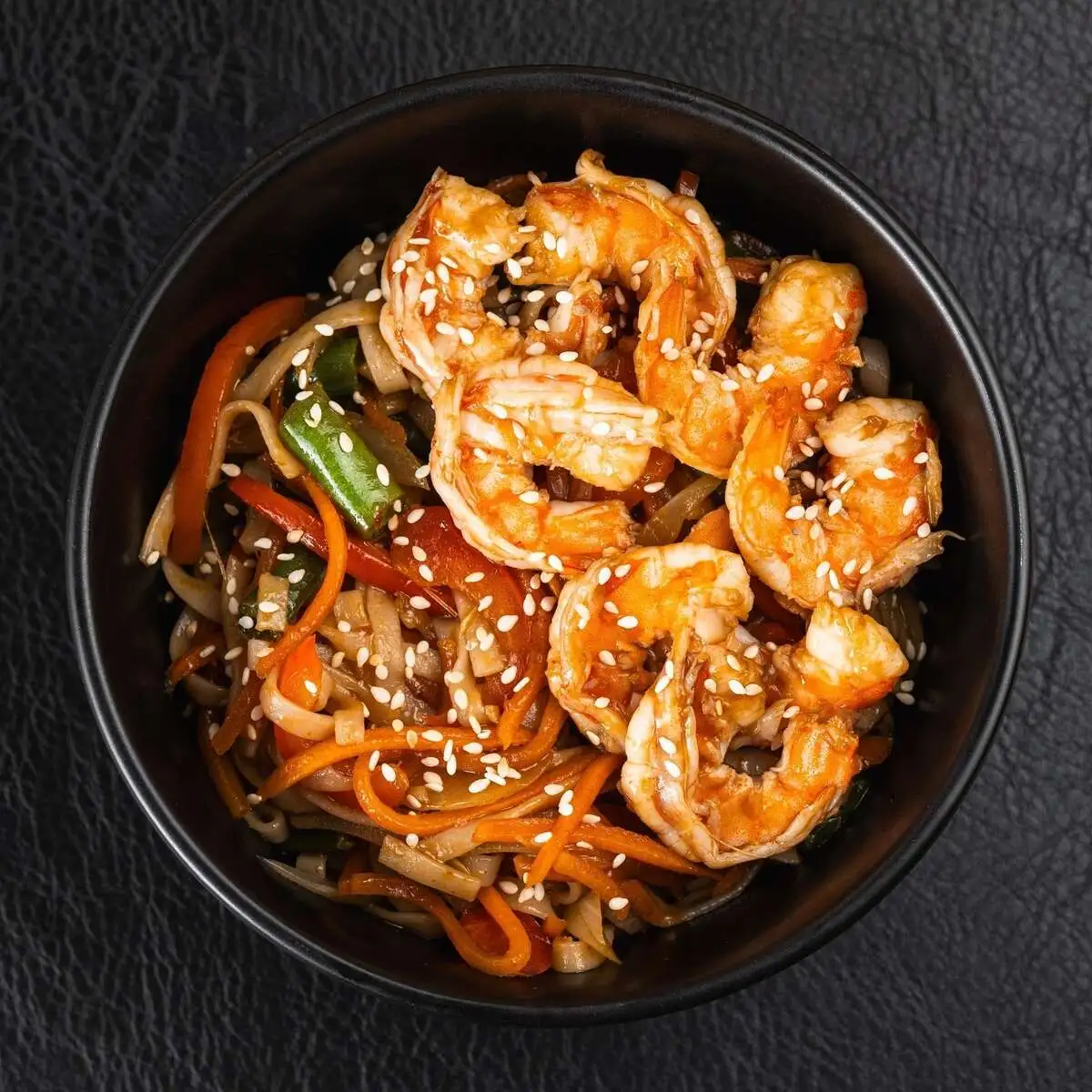 Вок Удон Креветка Тайский Шрирача