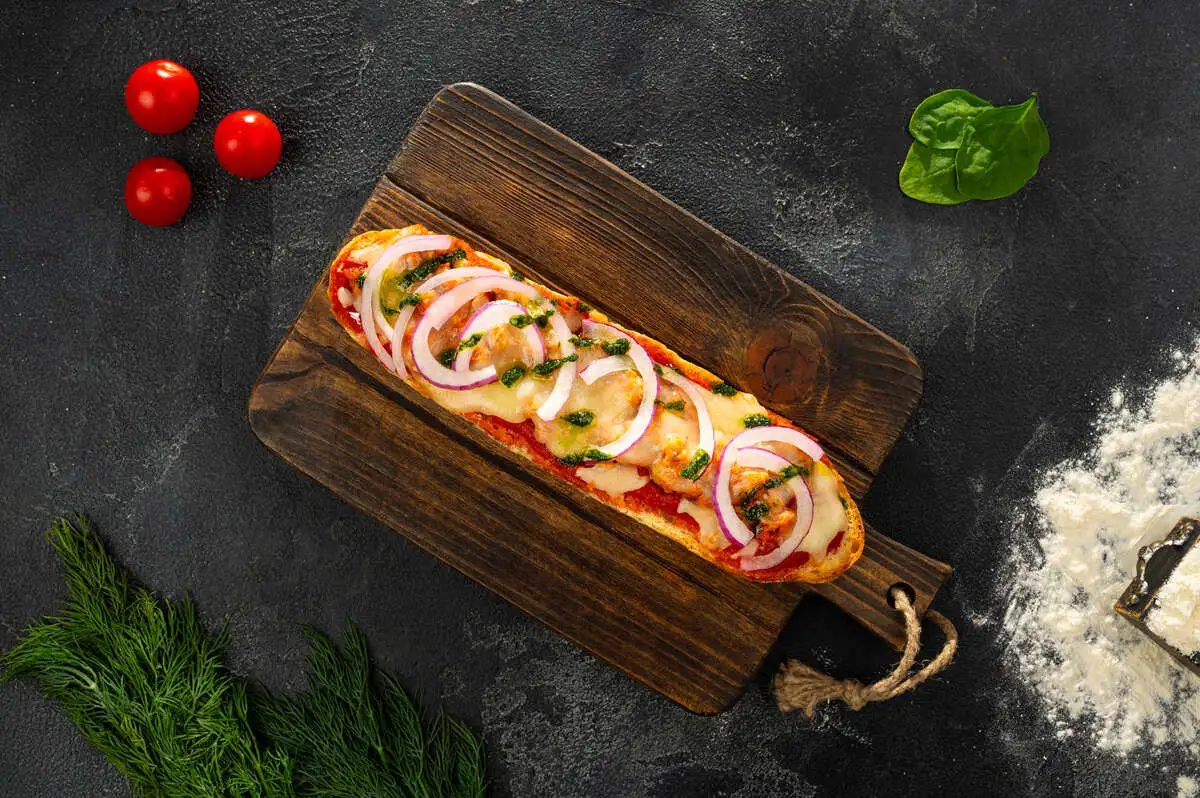 Багет французский Болоньезе