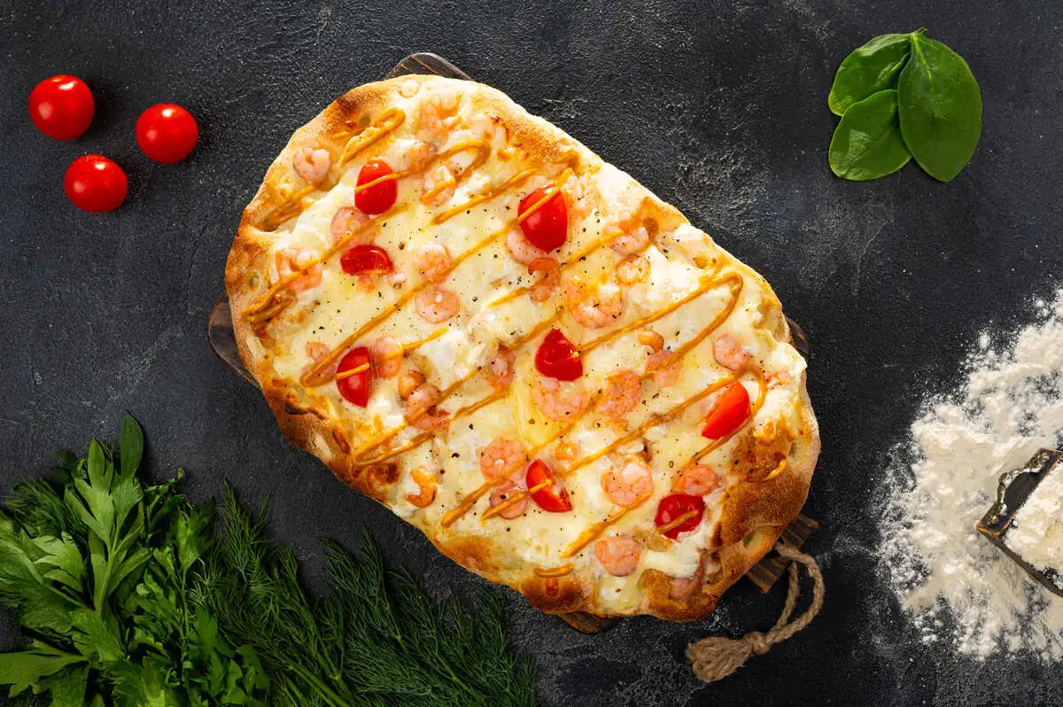 Пицца с креветкой 22 см