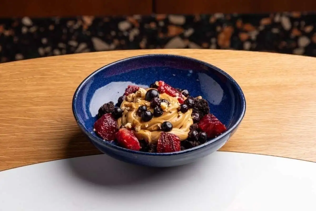 Сметанник с красным апельсином