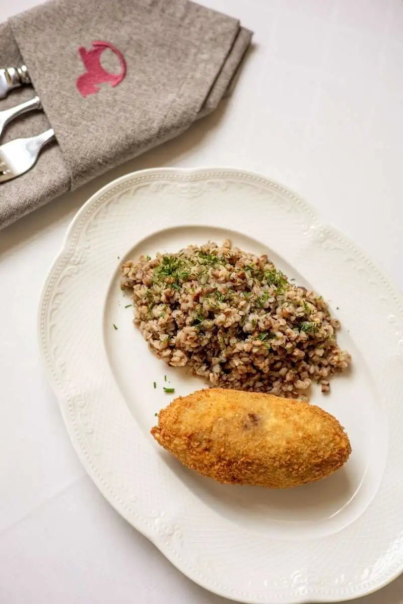 БИЗНЕС 2026 Зразы с грибами, луком и гречкой