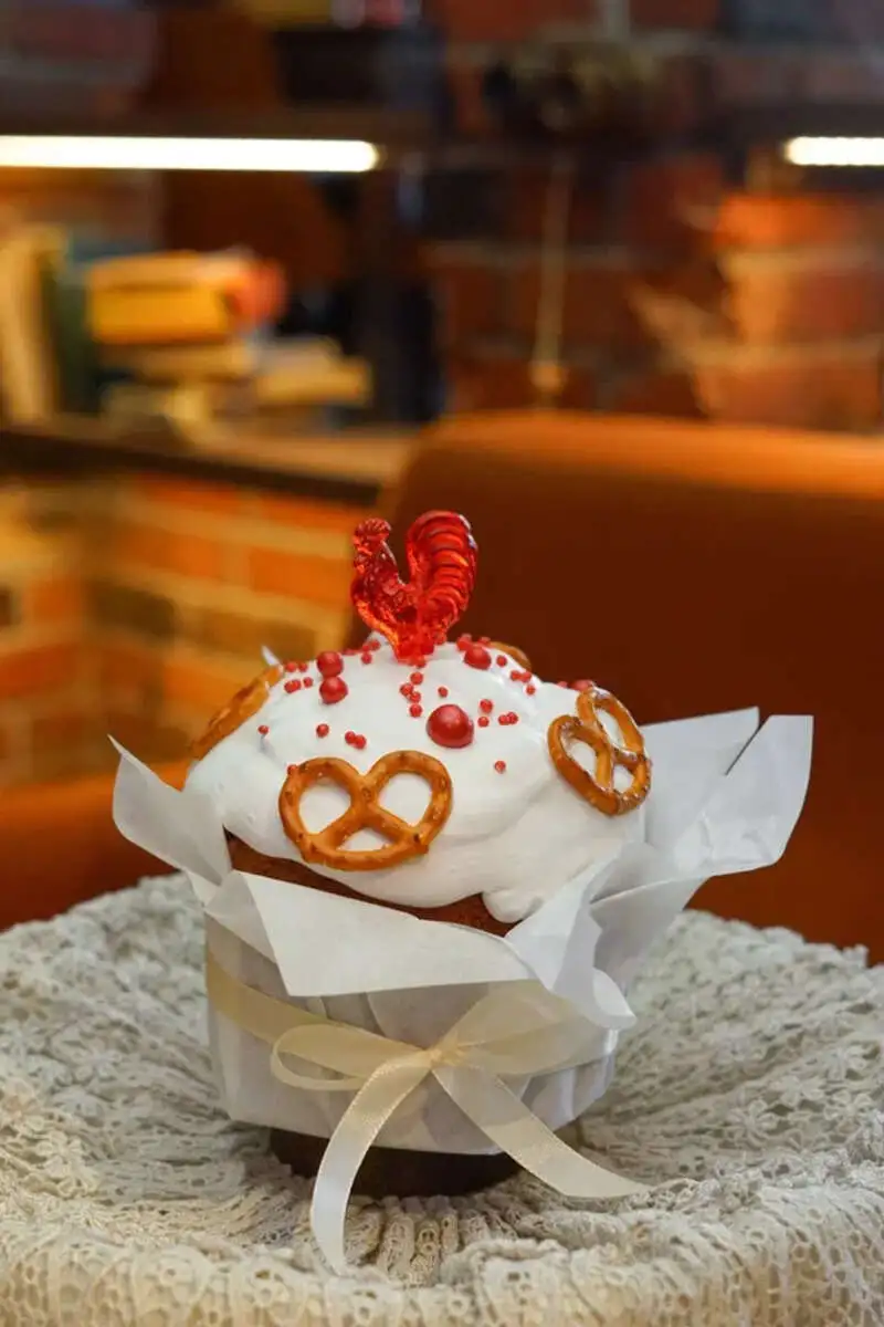 Кулич творожный с апельсиновой цедрой