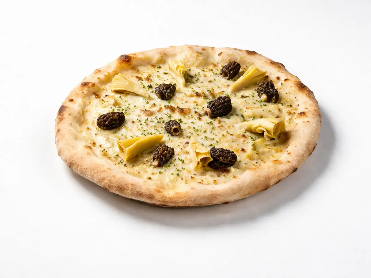 Пицца со сморчками и сыром Тет-де-Муан