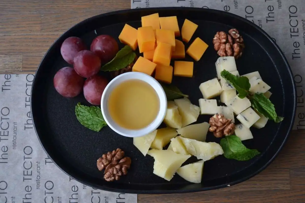 Сырная тарелка