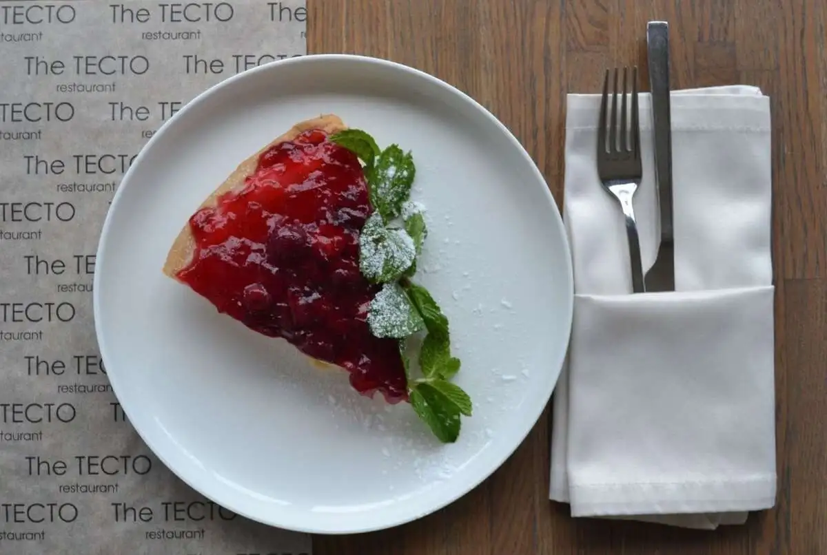 КИШ с вишней