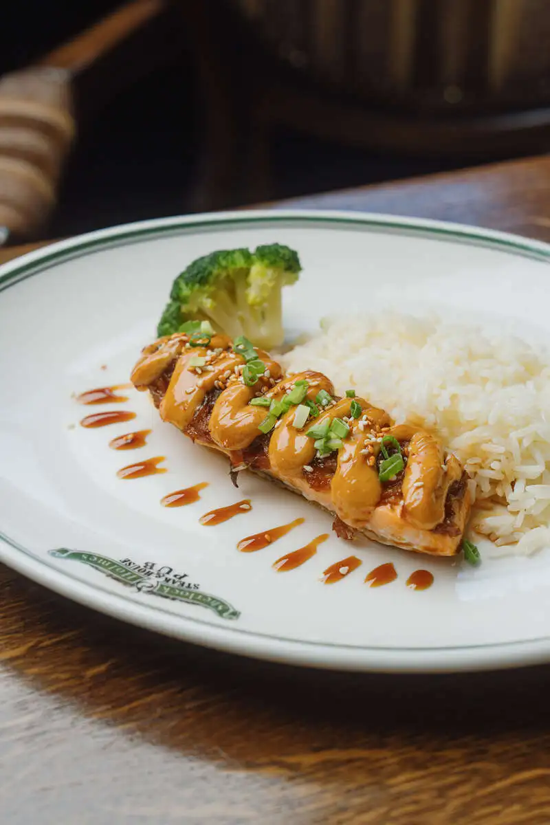 Кета под маринадом с рисом и унаги