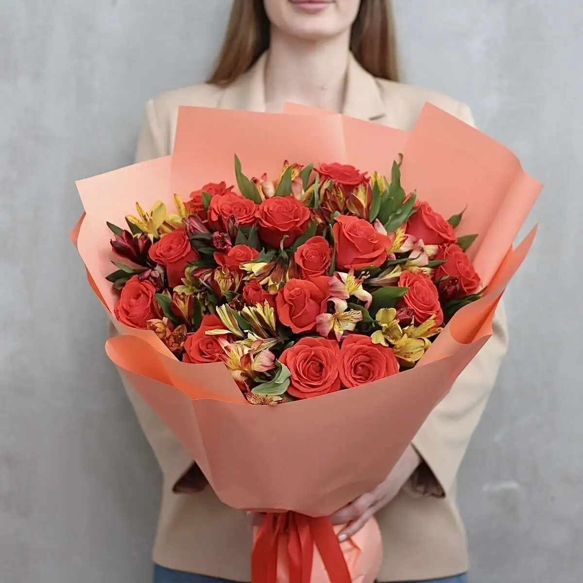 Букет "Яркое сочетание" размер L