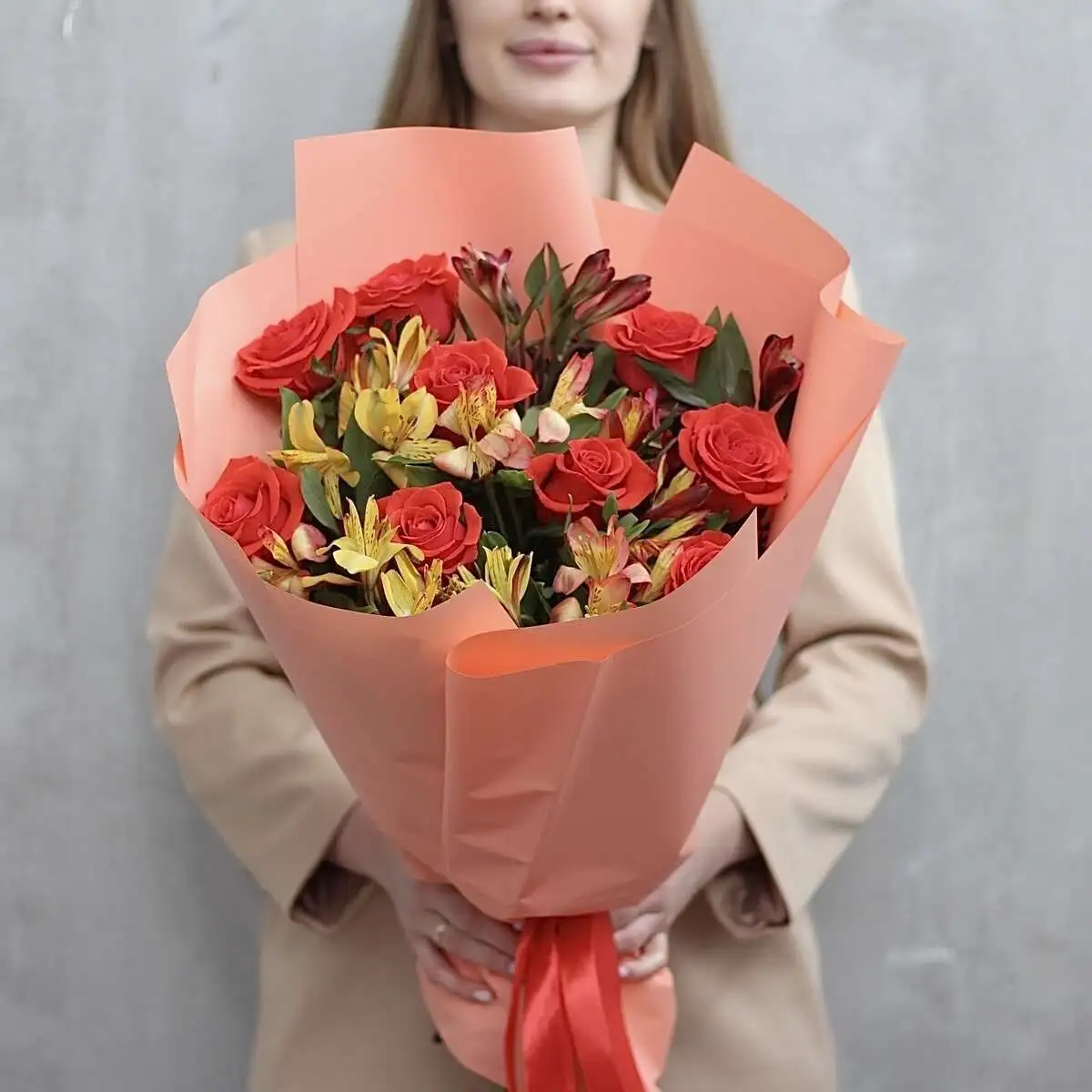 Букет "Яркое сочетание" размер М