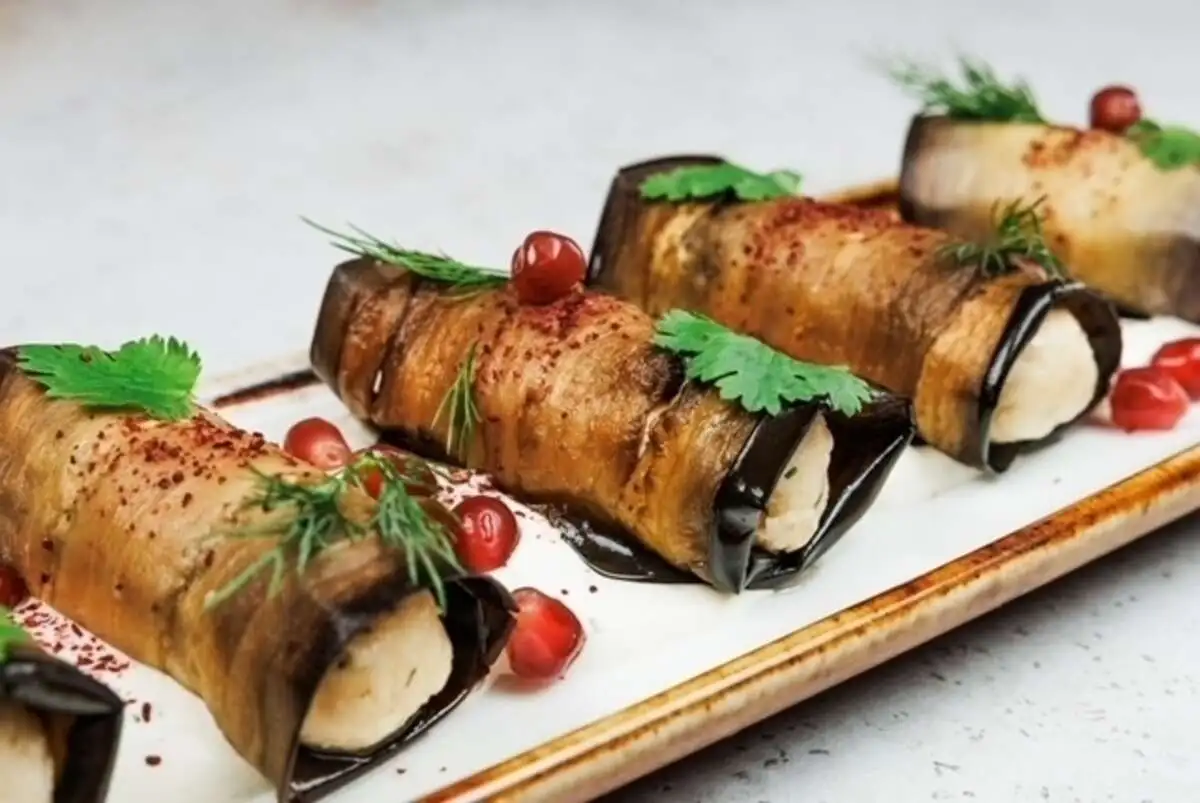 Рулетики из баклажанов 