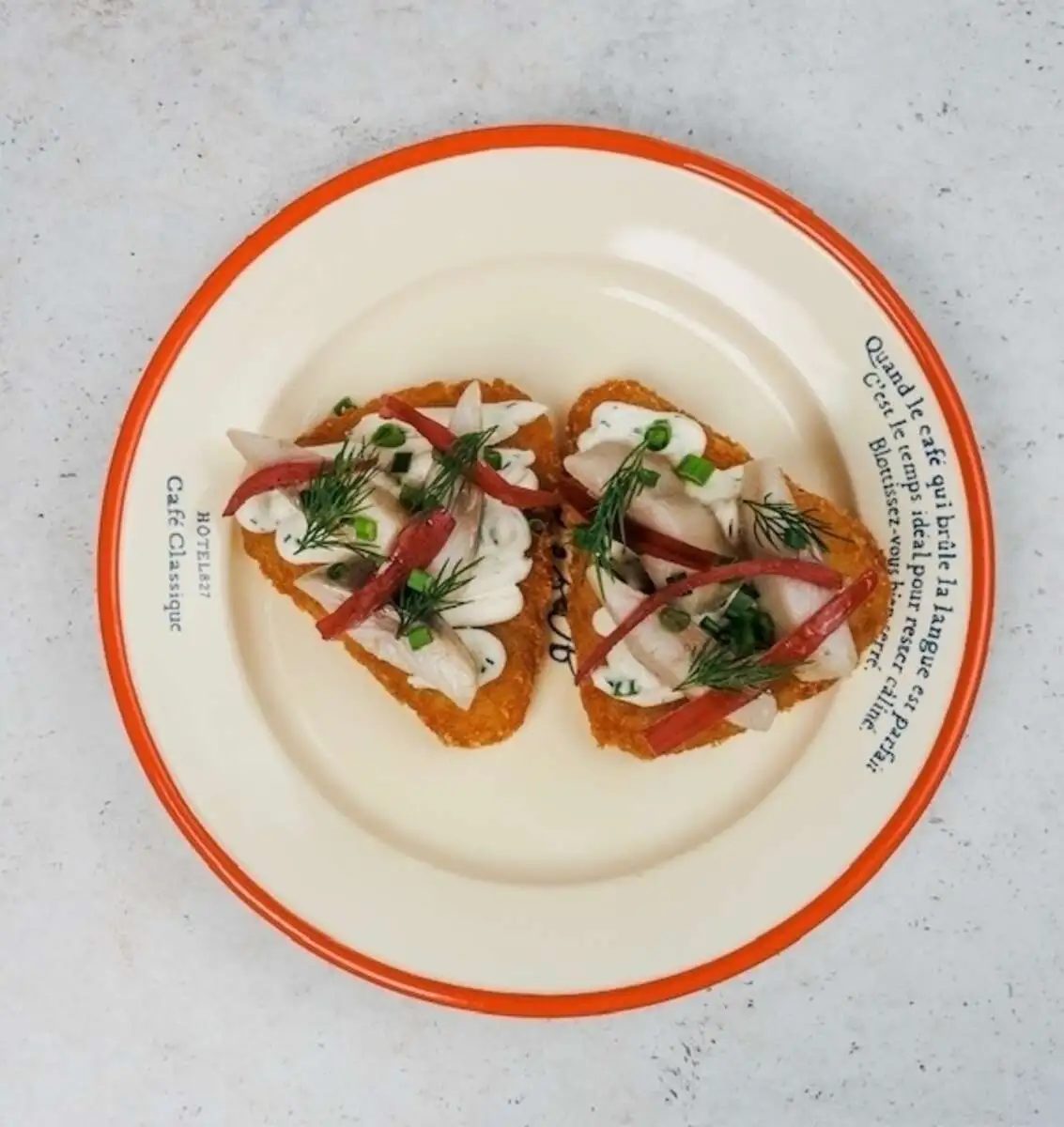 Сельдь с хашбрауном 