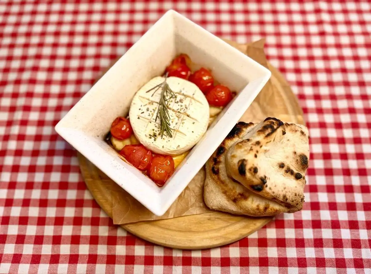 Запечённый камамбер