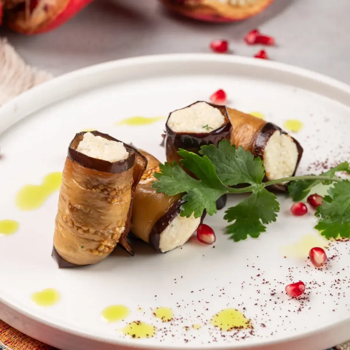 Рулетики из баклажанов с имеретинским сыром 