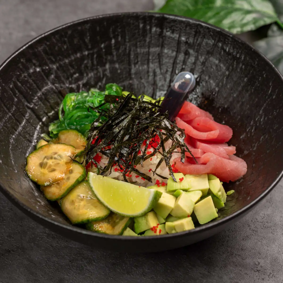 Поке с тунцом