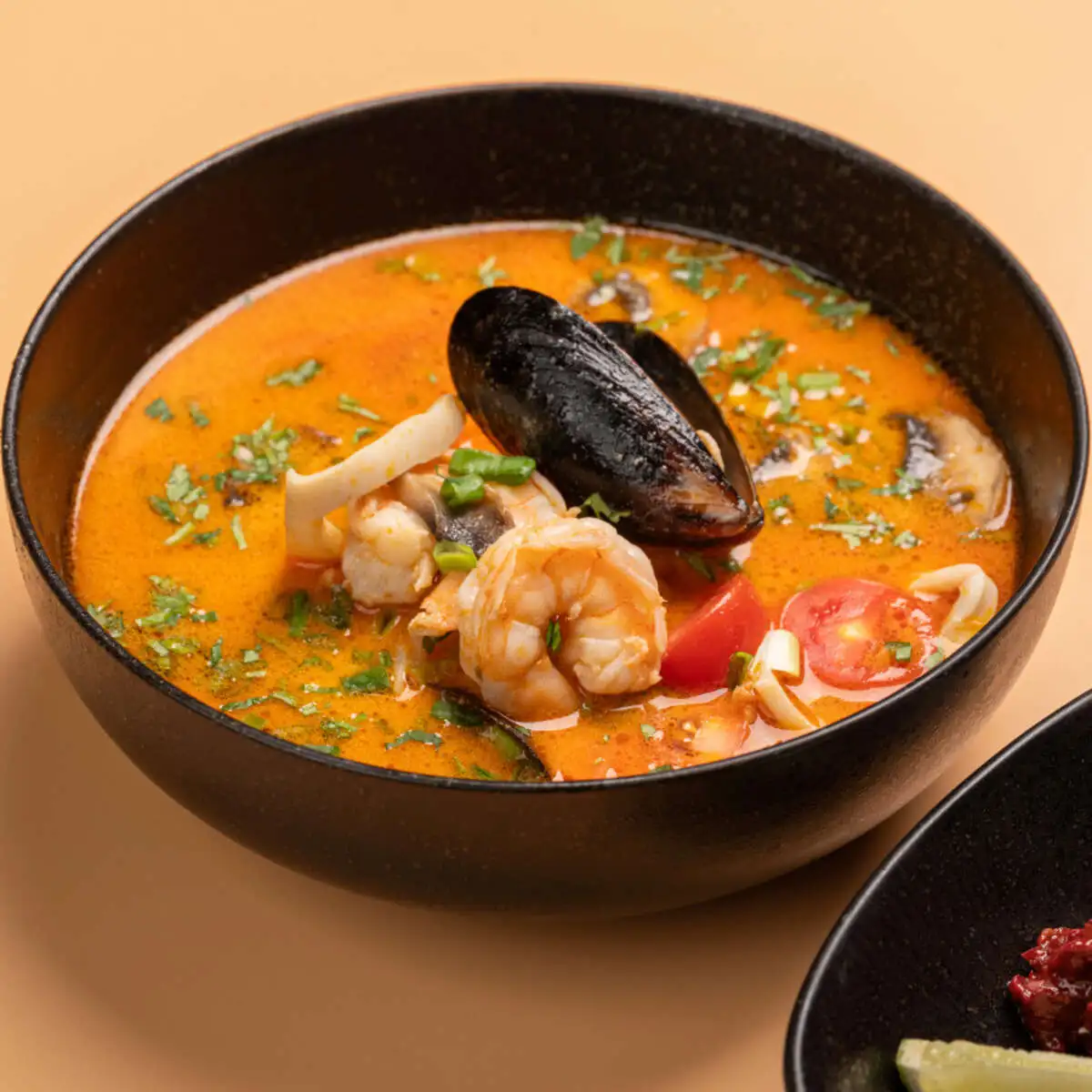 Том Ям с морепрдуктами