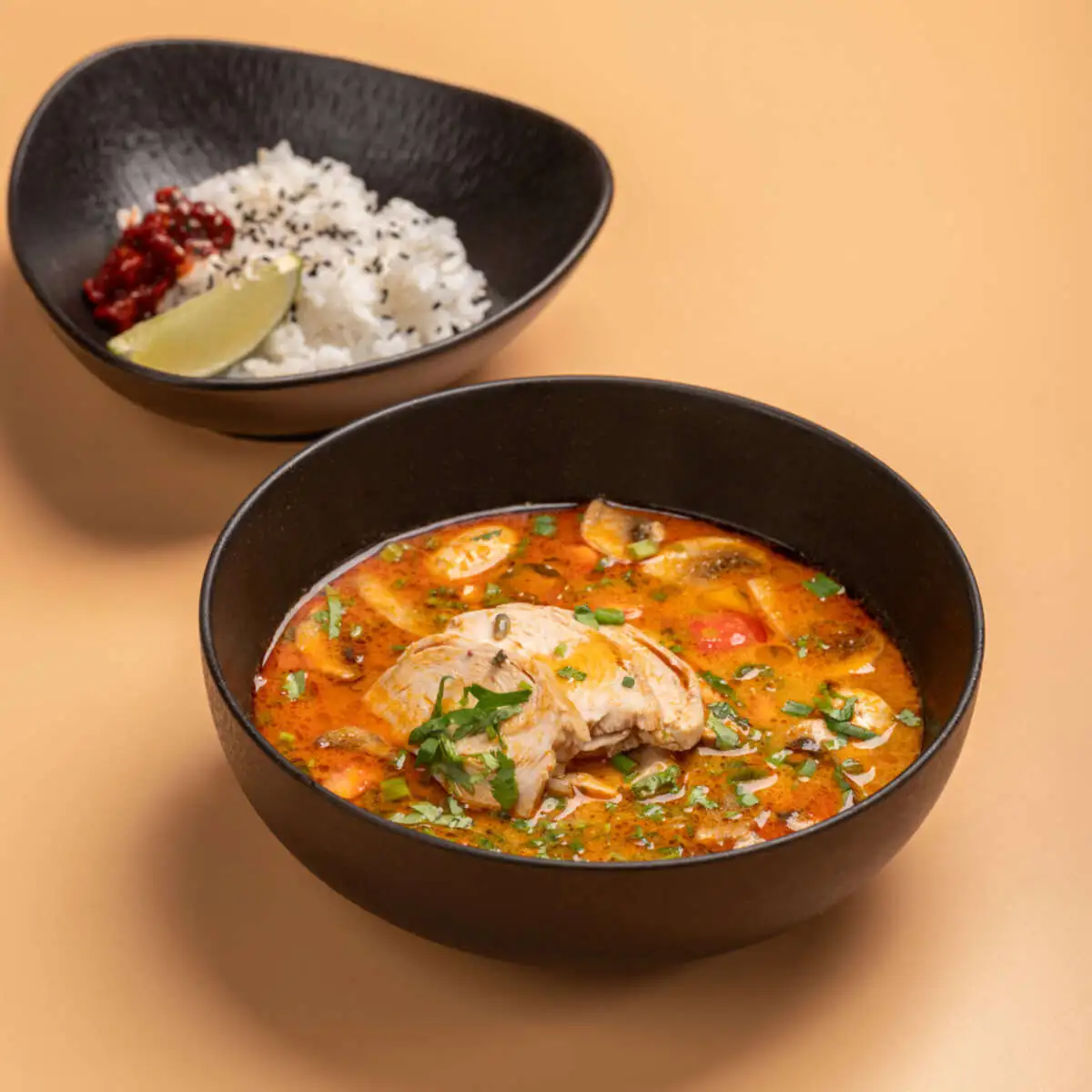 Том Ям с курицей