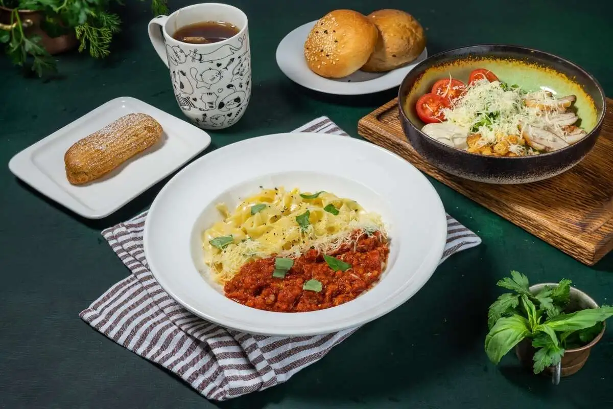 УЖИН Паста "Болоньезе"