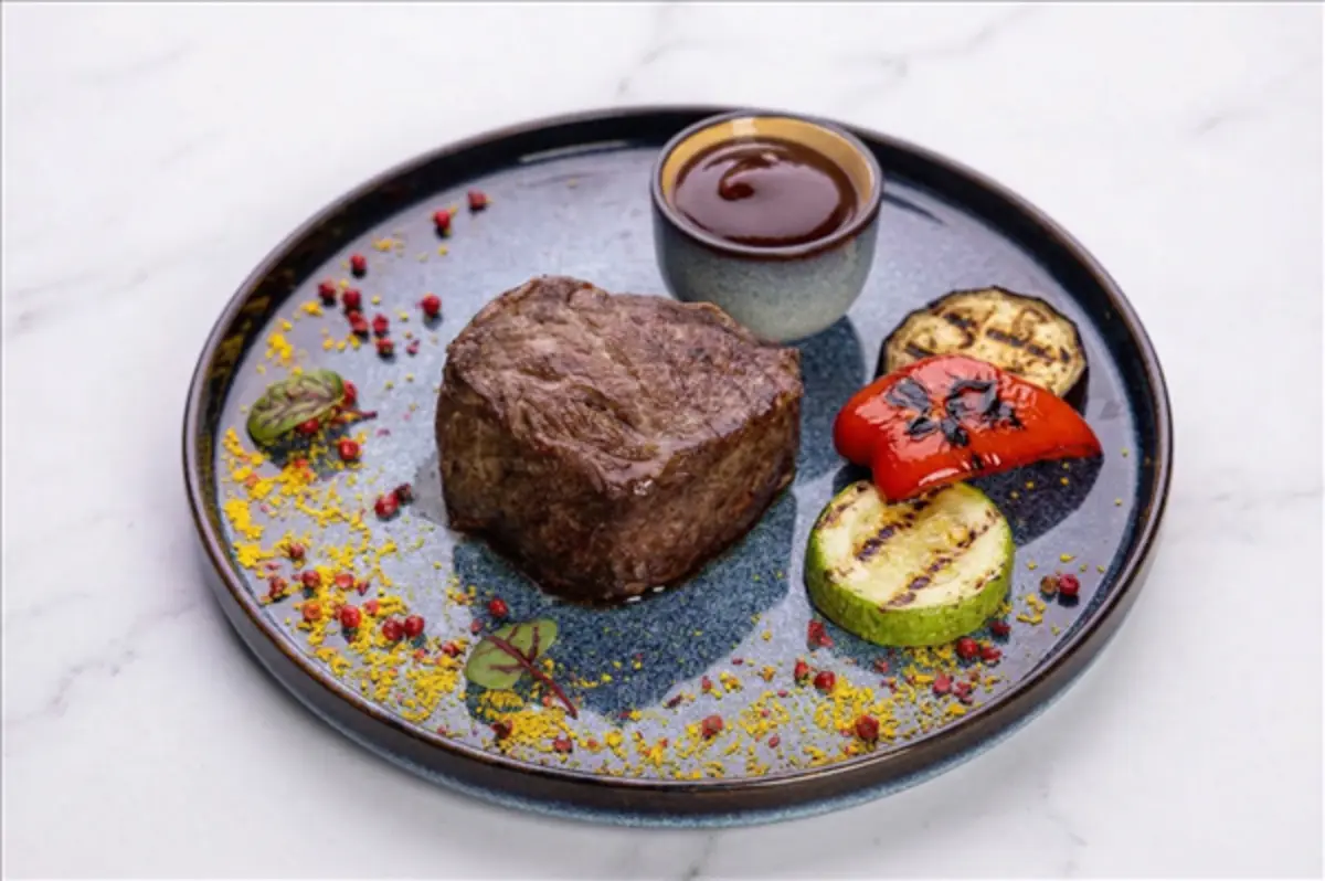 Говяжья вырезка на гриле 