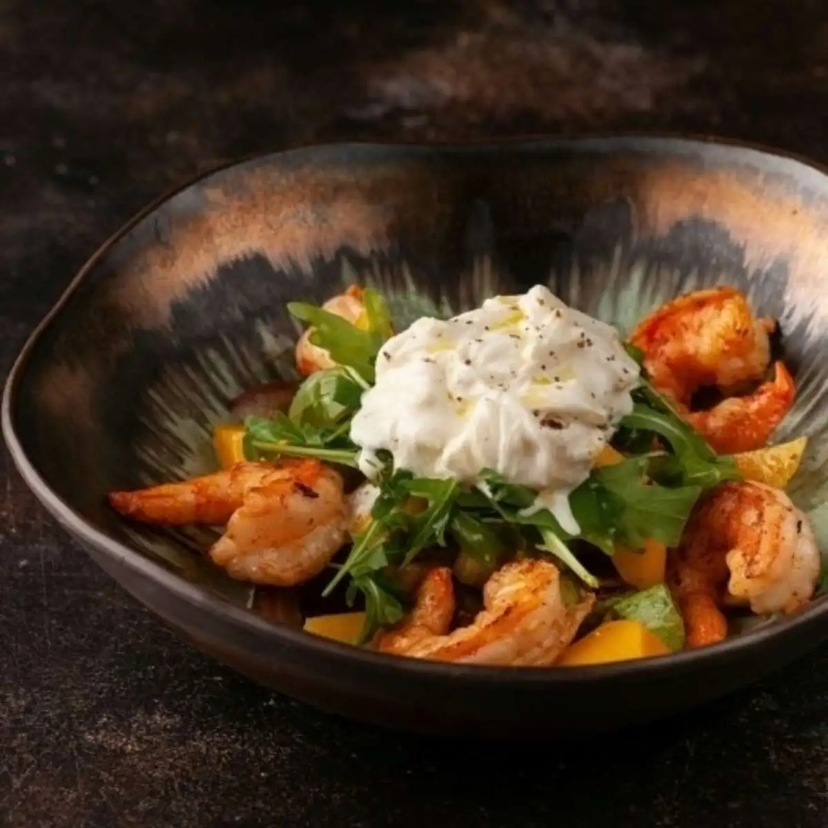 Салат плавники и клешни