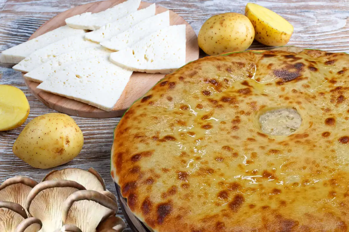 Пирог с грибами и картофелем