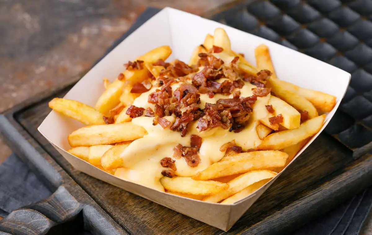 Закуска Чиз фри с беконом