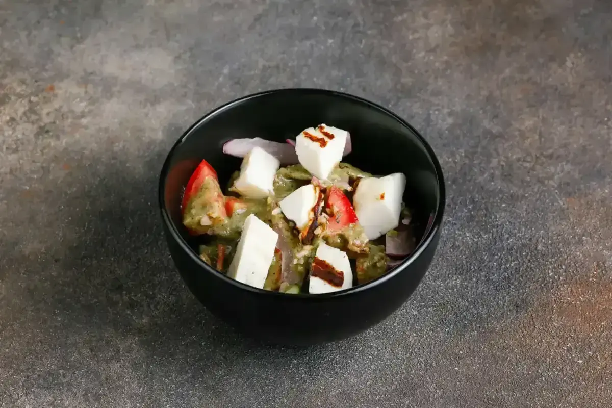 Салат грузинский