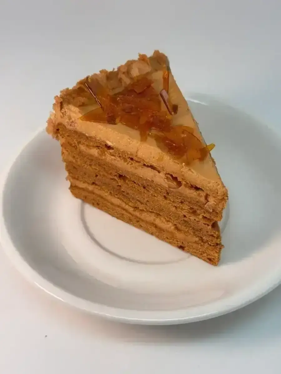 Торт по-домашнему с фундуком, 120г