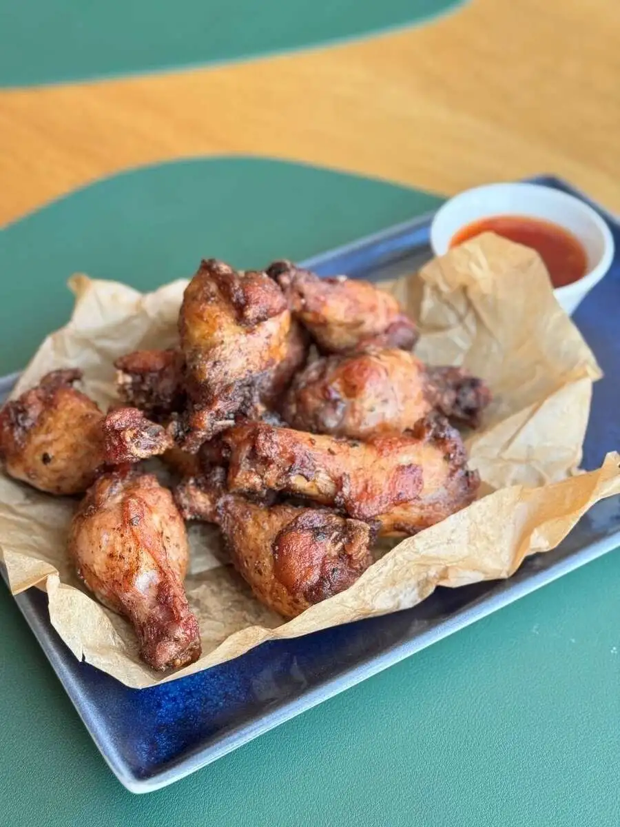 Куриные крылышки фри, 270/50г