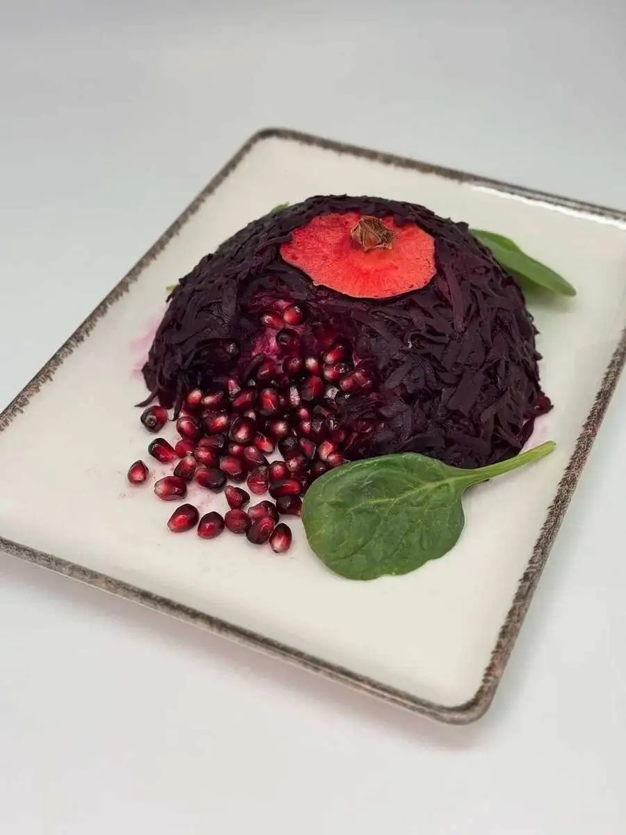Салат "Гранат", 450г