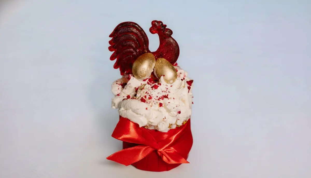 Кулич с карамельным кремом