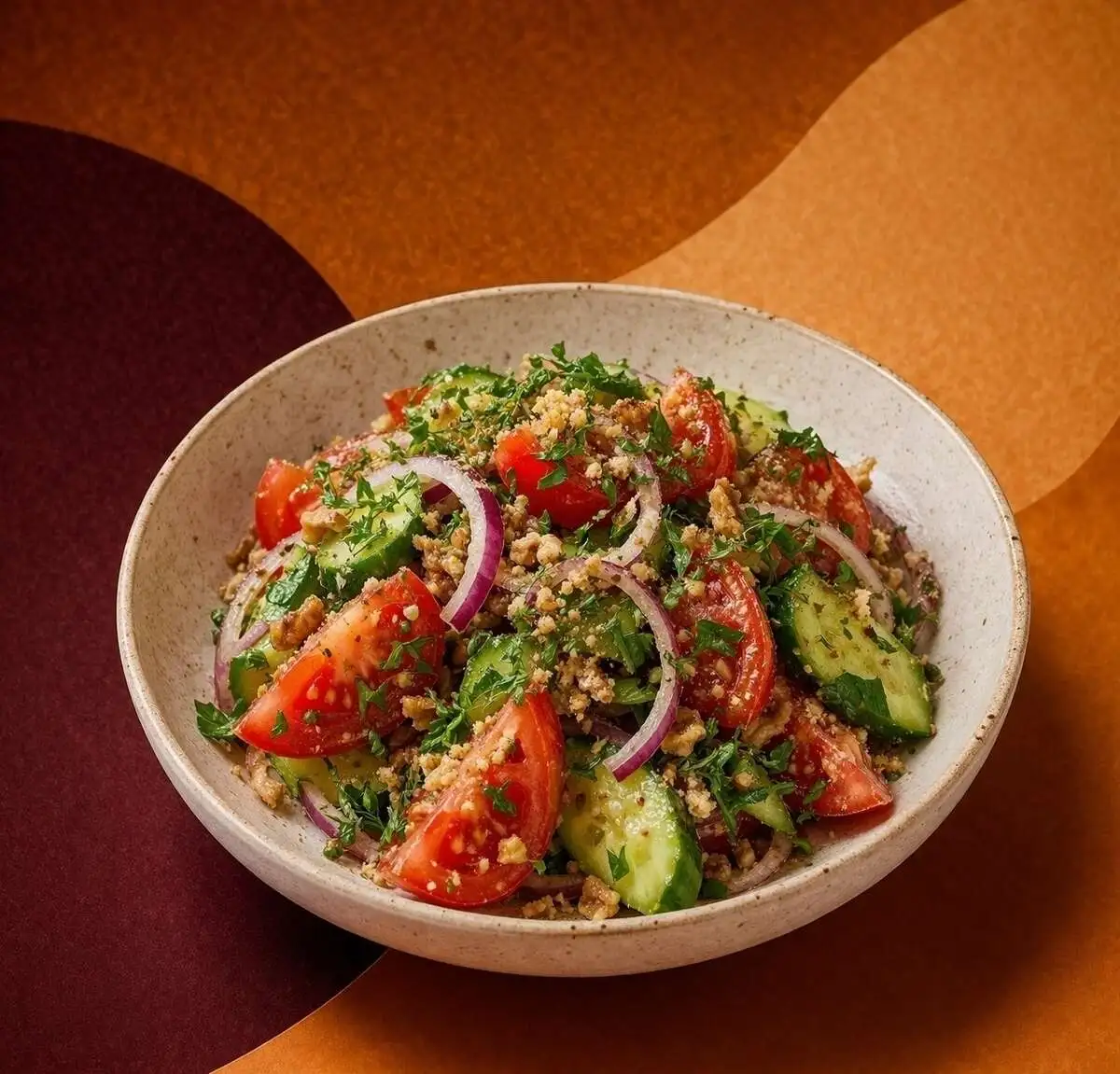 Летний с ореховой заправкой