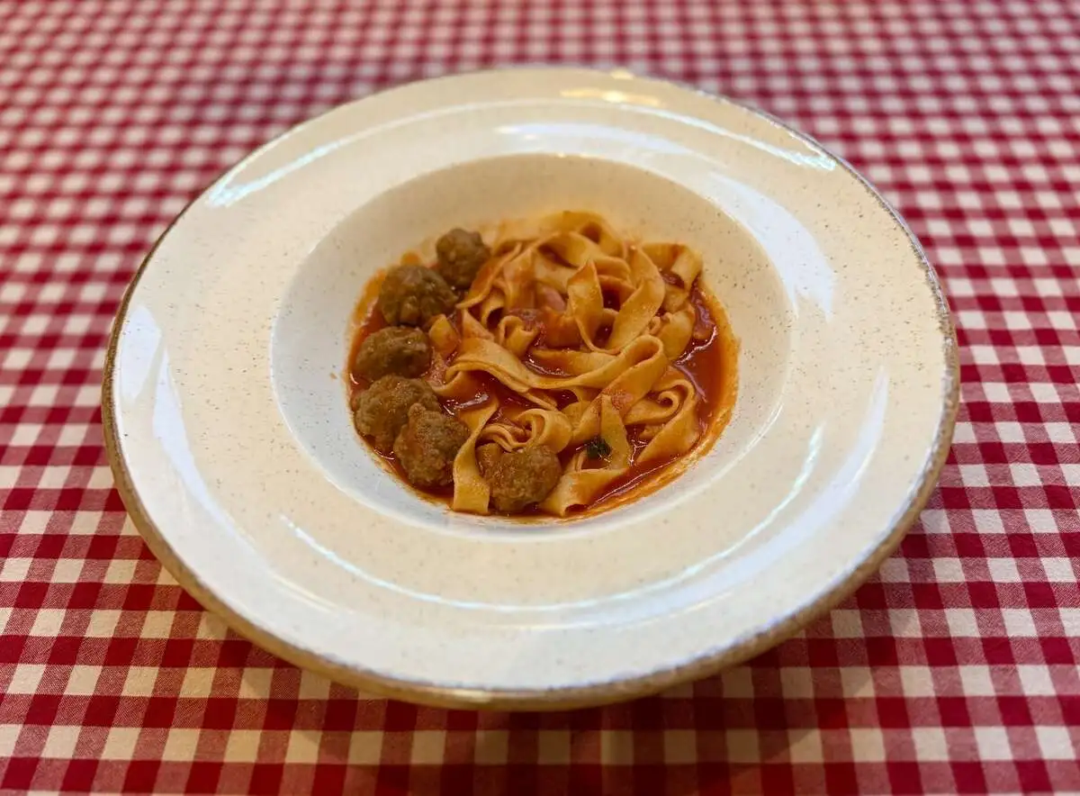 Паста с тефтелями из говядины