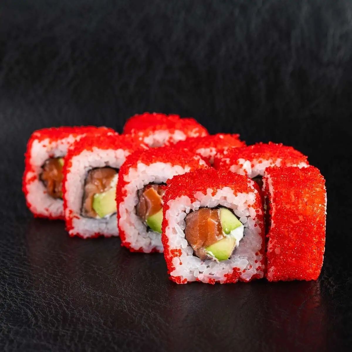 Калифорния с лососем С АВОКАДО 8 шт