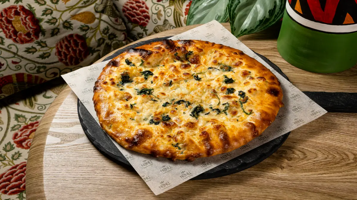 Хачапури с сыром и зеленью